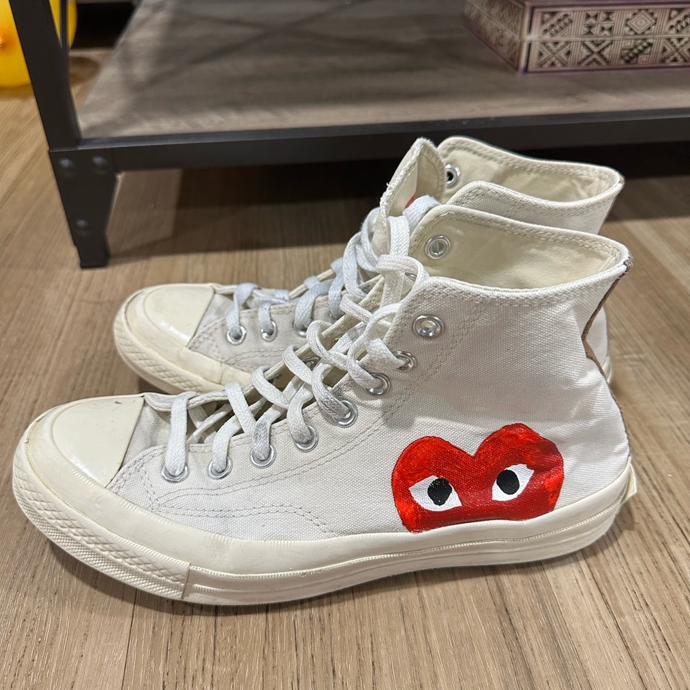 Comme des  Garcons play x converse chuck Taylor size 8 good condition